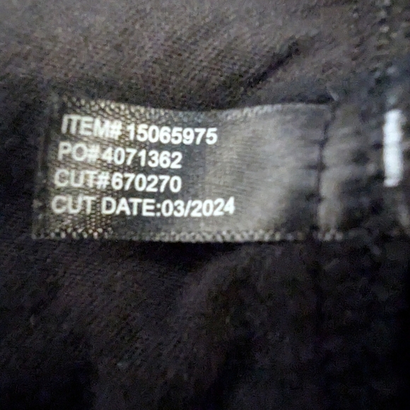 Torrid Performance cotton Scoop Neck Active Tank With Bra Deep Black Size 3x. - Picture 14 of 16